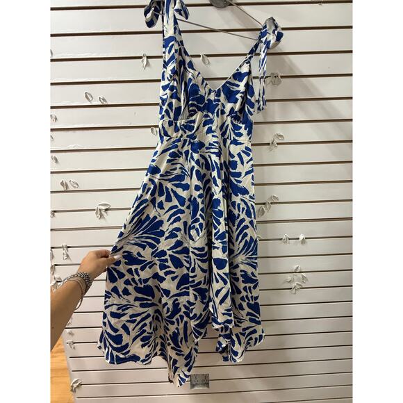 Alexis Target Floral Print A-Line Asymmetrical Midi Dress Blue White - Picture 6 of 8